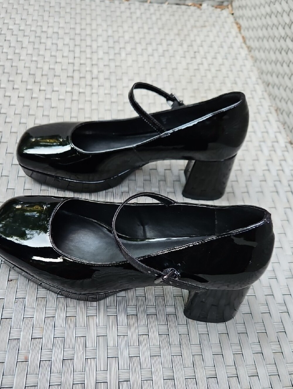 AEROSOLES SHANNON Black Patent  Mary Jane Platform Block Heels  Size 9W - Picture 6 of 17